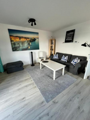 AKTUELL BAUSTELLE GEGENÜBER - Gästewohnung Büchensaal mit Stellplatz